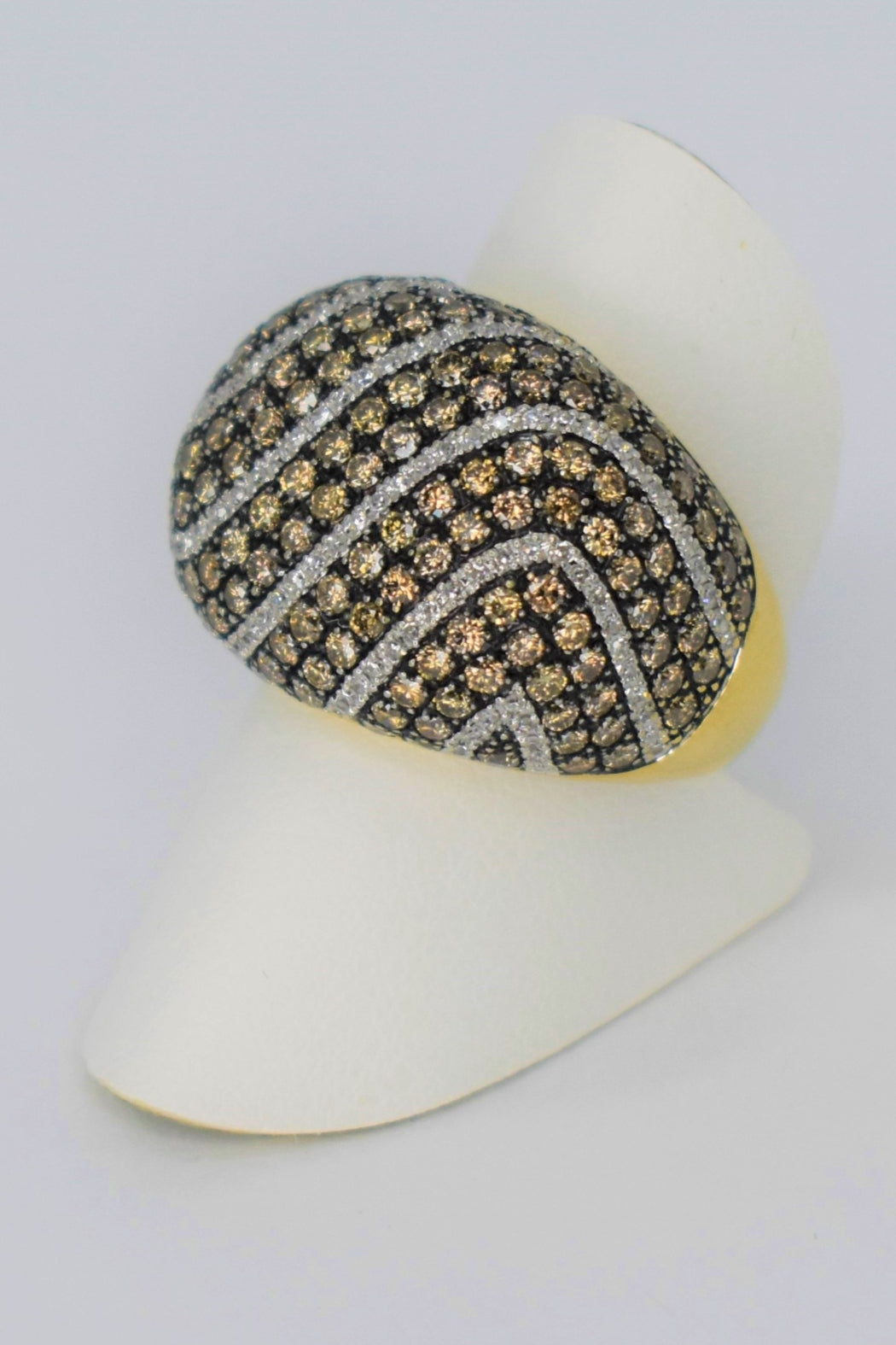 14kt Yellow Gold Chocolate & White Diamond Ring