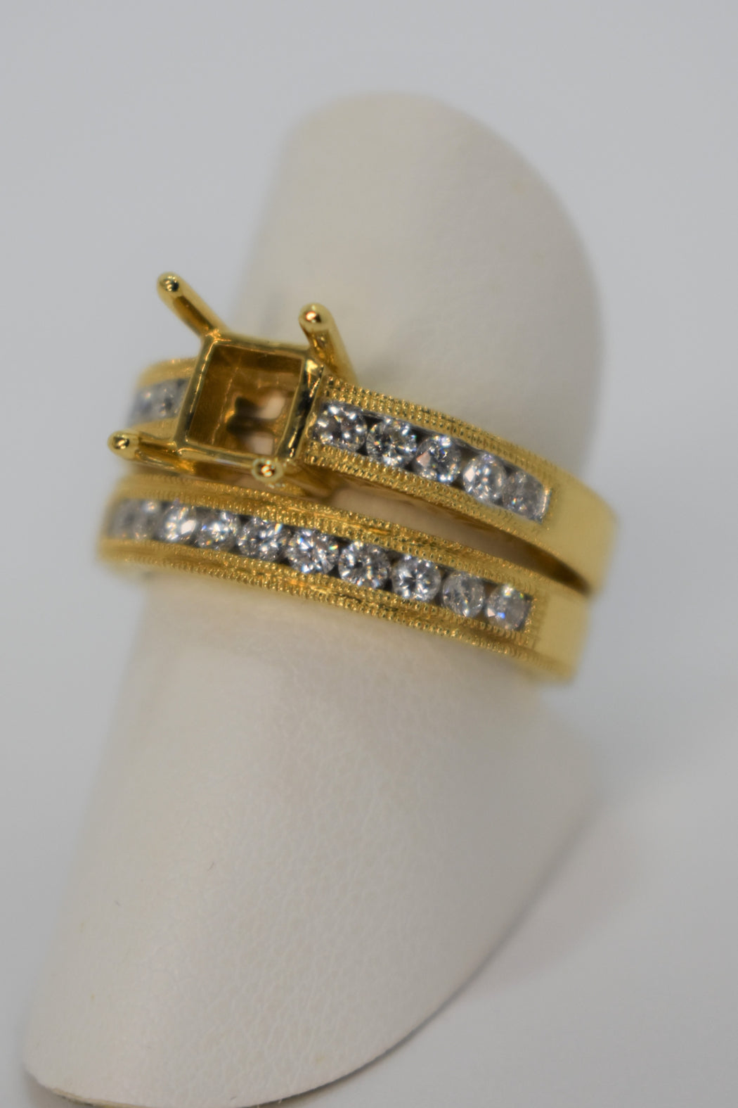14kt Yellow Gold Diamond Semi Mount Wedding Set