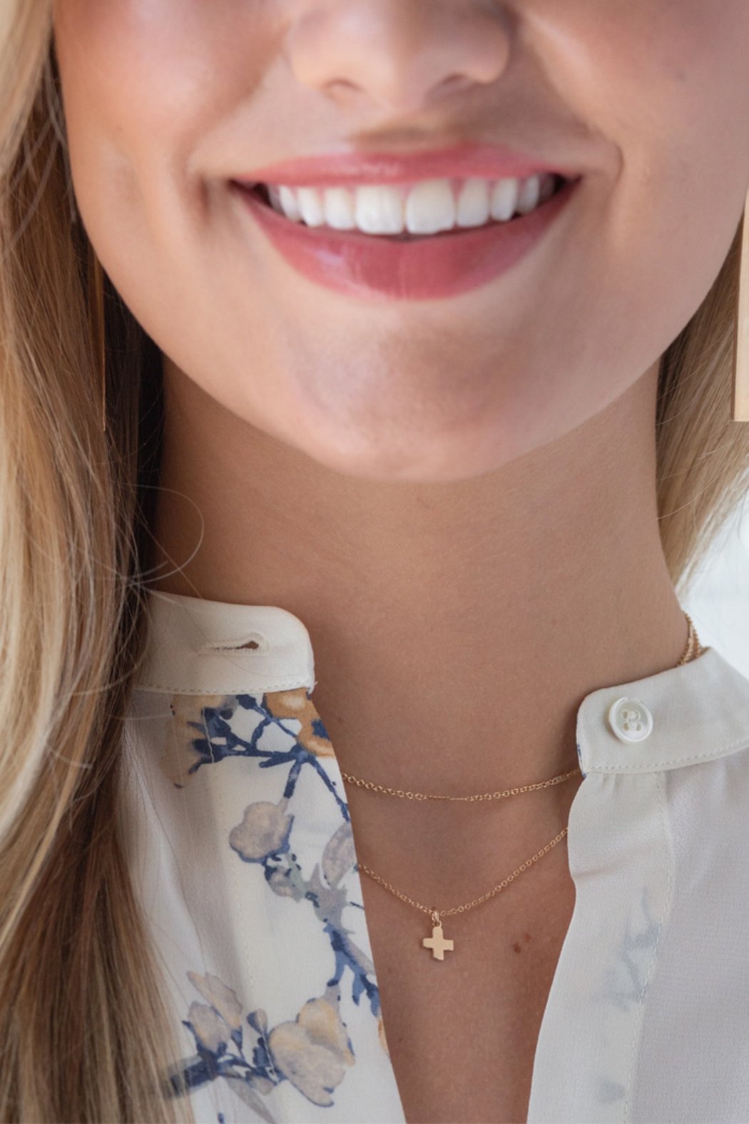 16" Signature Cross Charm Necklace