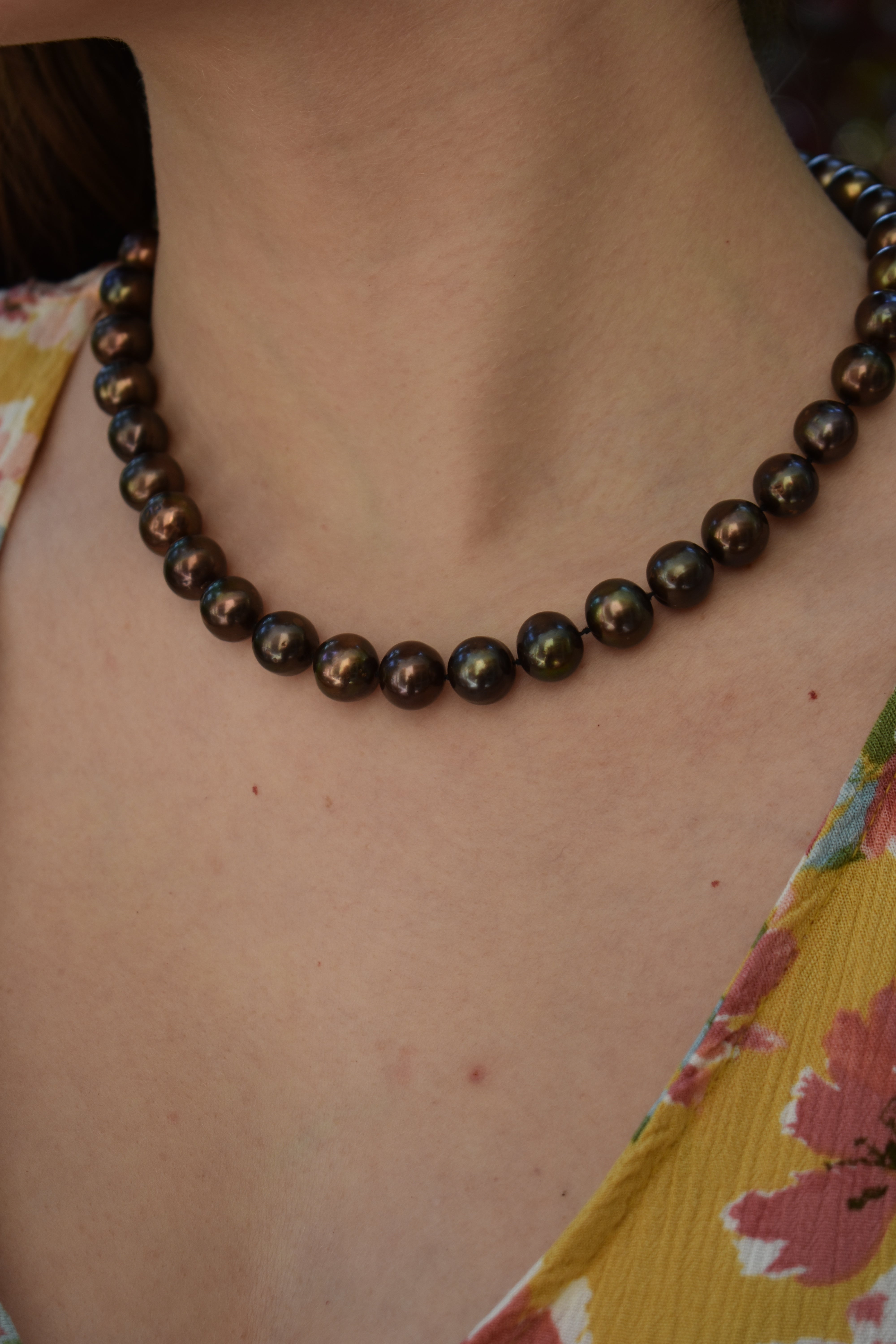 14kt Yellow Gold Pearl Necklace