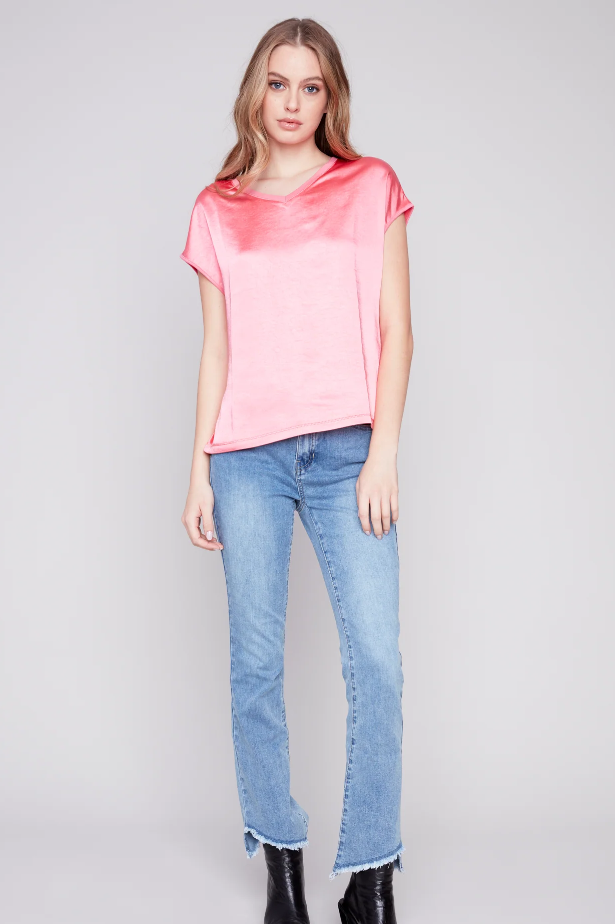 Short sleeve tin and jersey knit top