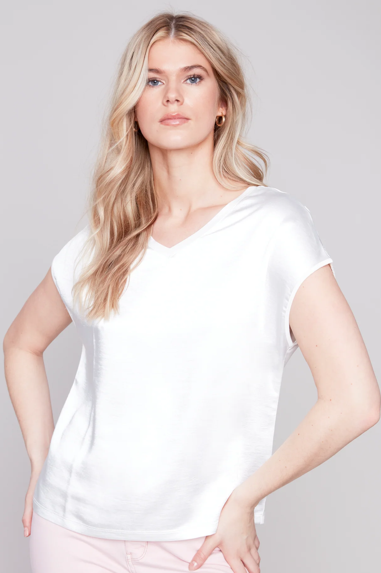 Short sleeve tin and jersey knit top