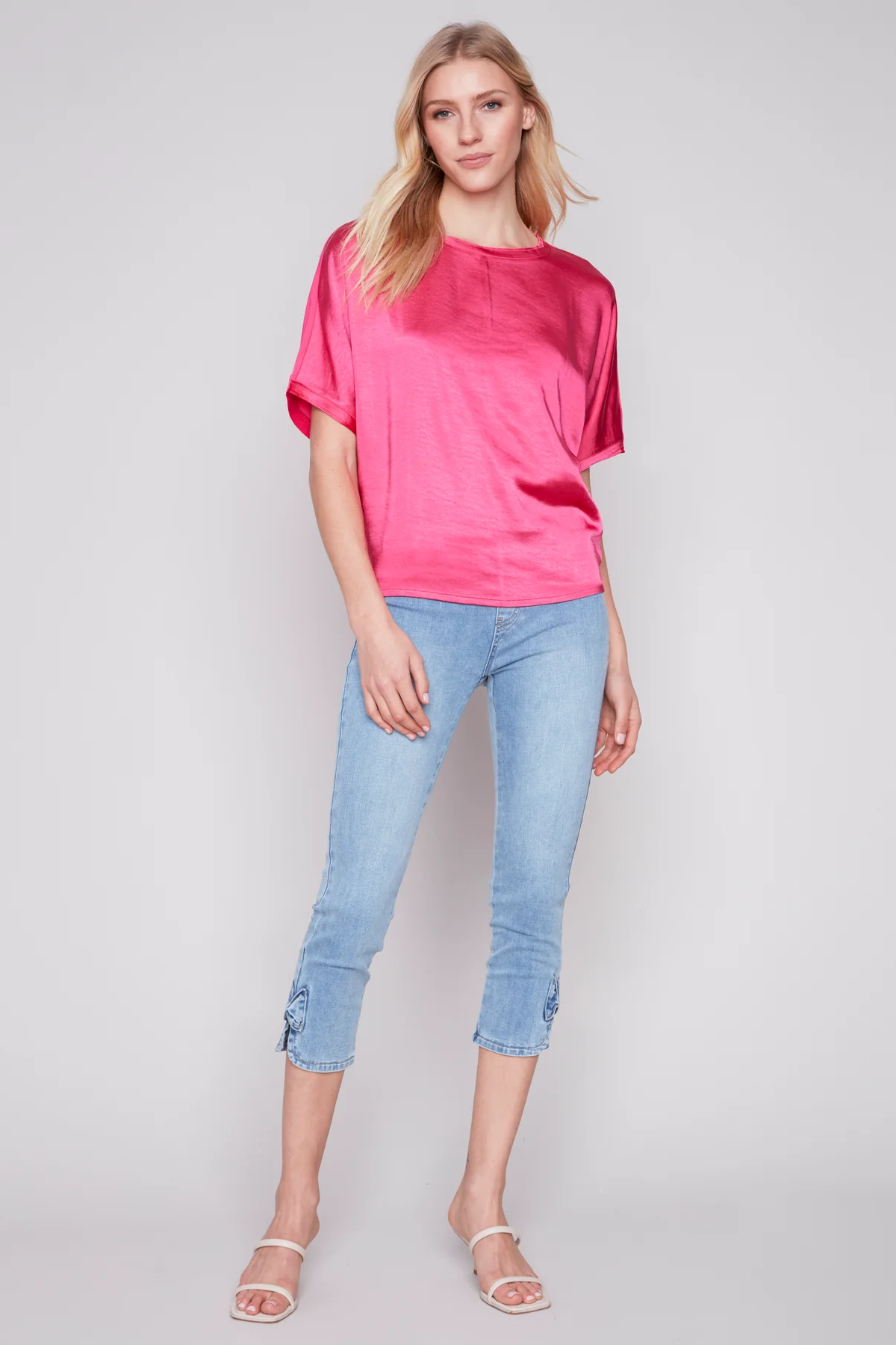 Short sleeve crew neck satin jersey knit