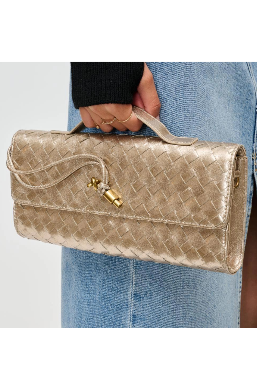 "Ada" East West Clutch