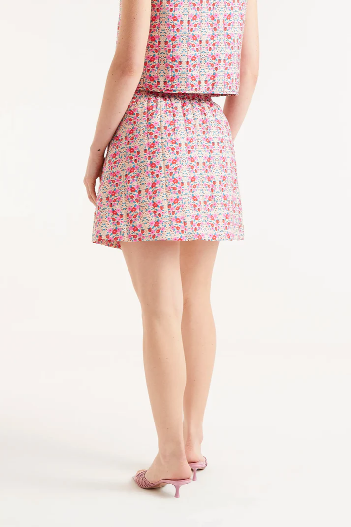 Short Padded Skirt with Sugar Print