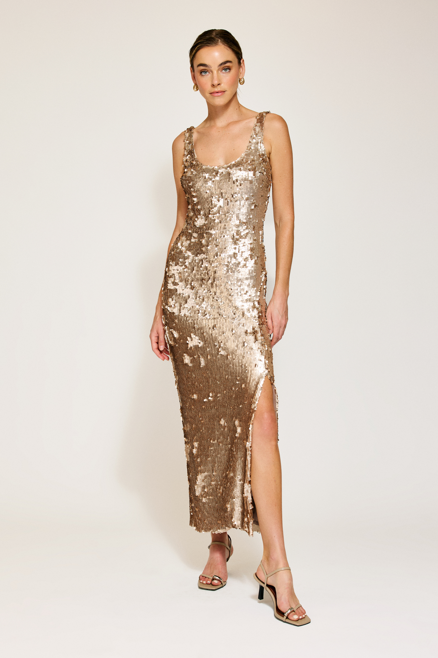 "Naida" S/L Sequin Gown