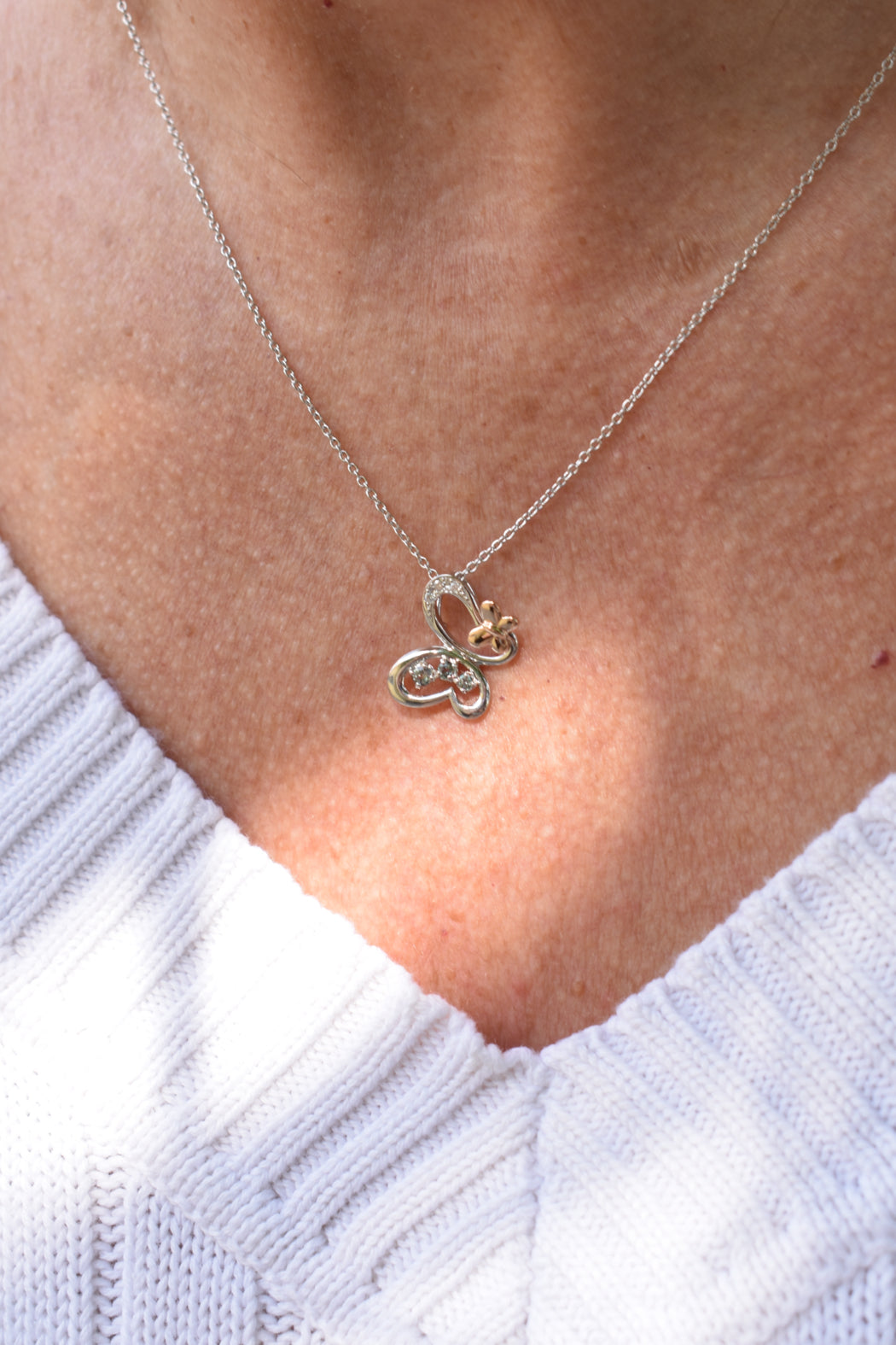 18kt 2-Tone Diamond & Alexandrite Butterfly Necklace