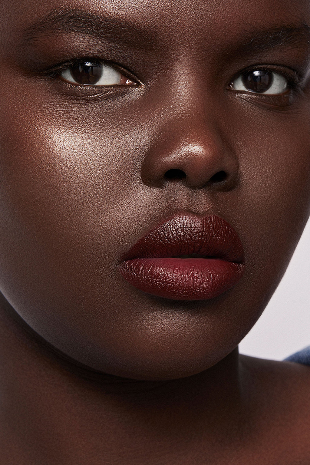 Double Contour Stick