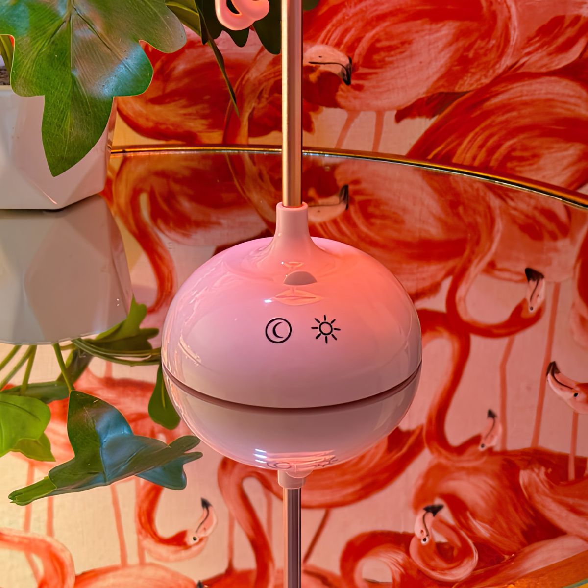Flamingo Touch Desk Lamp