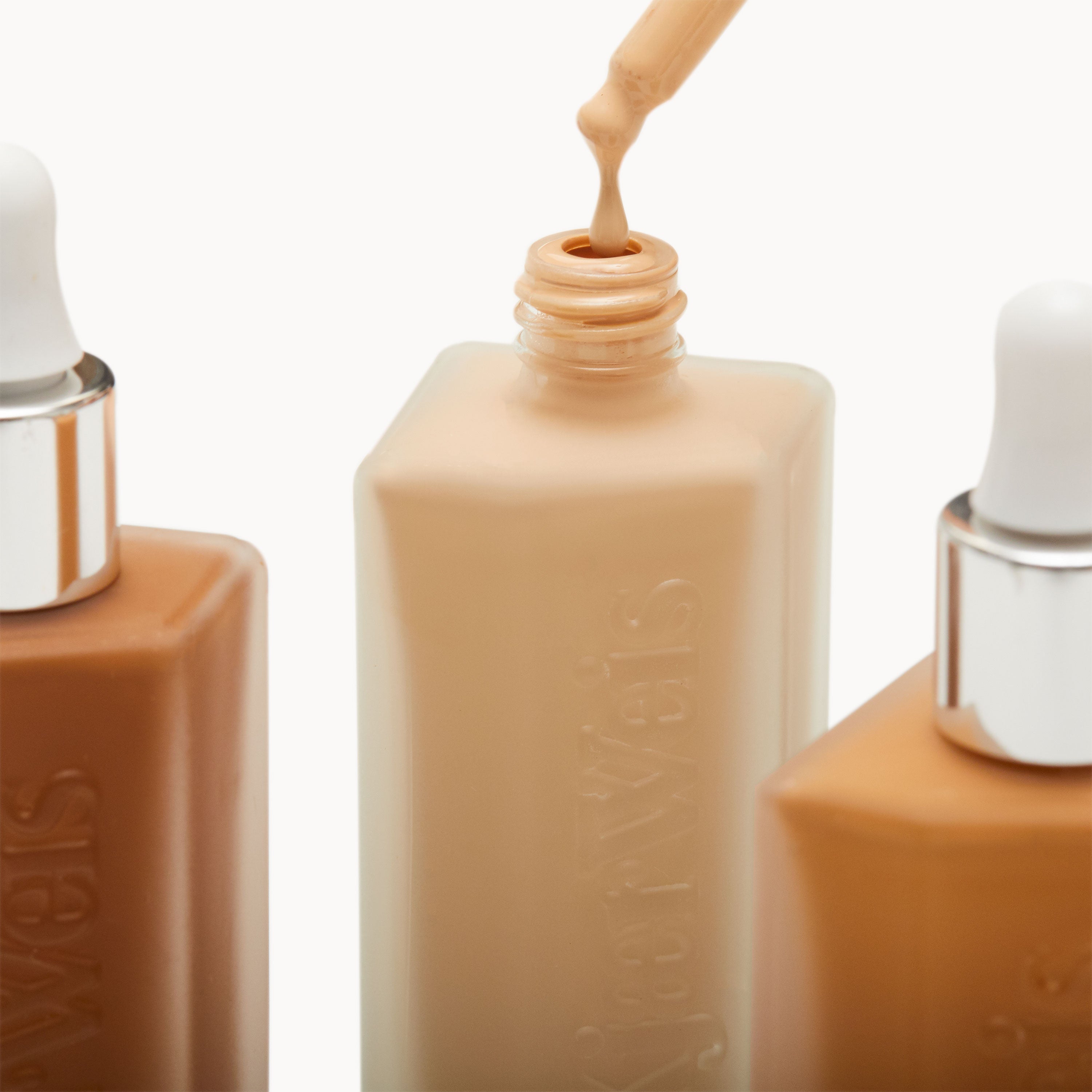 Invisible Touch Liquid Foundation--M224/Polished