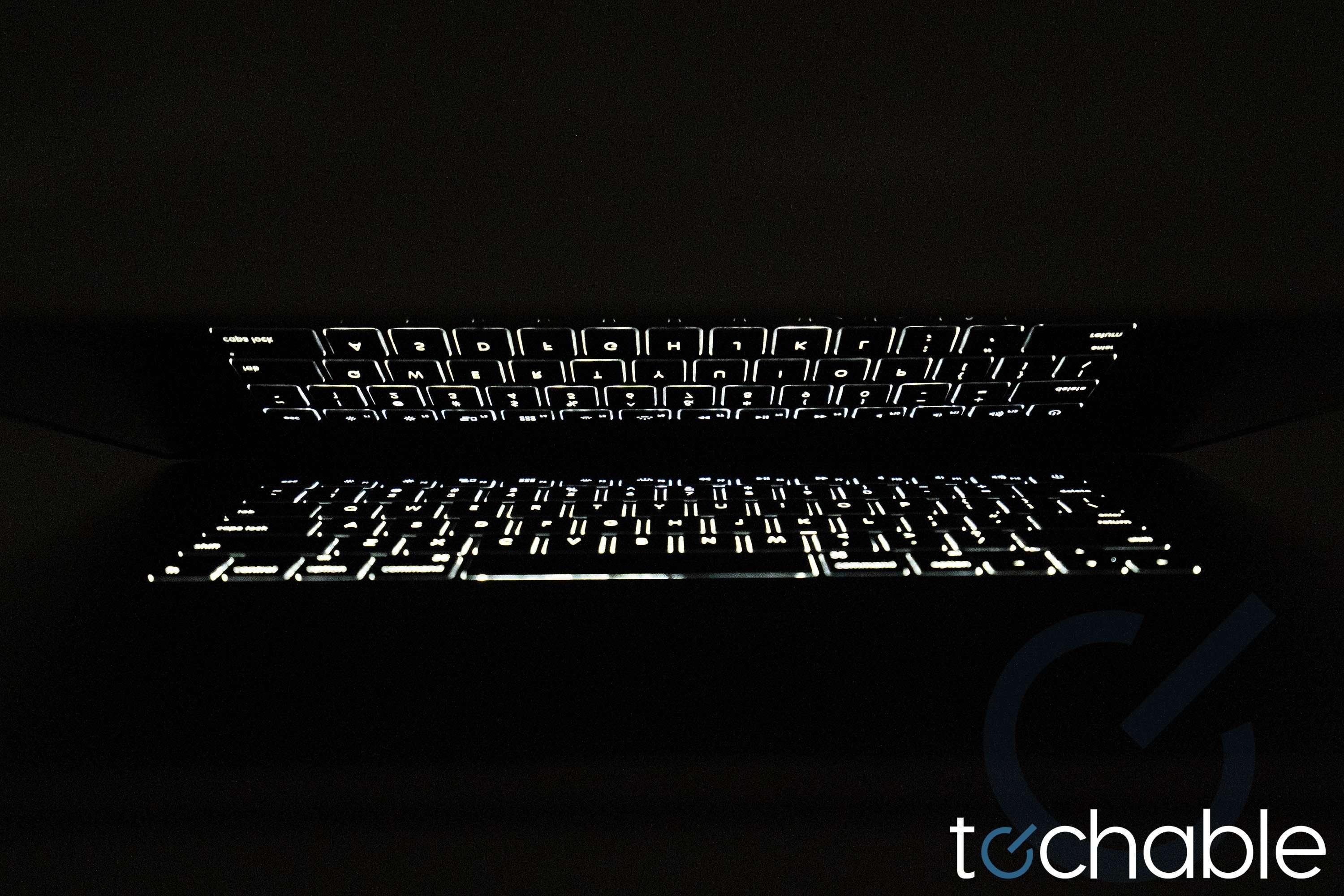 MacBook Pro (Mid 2015) 15-Inch - 2.2GHz Core i7 (IG) - 16GB RAM - 512GB SSD