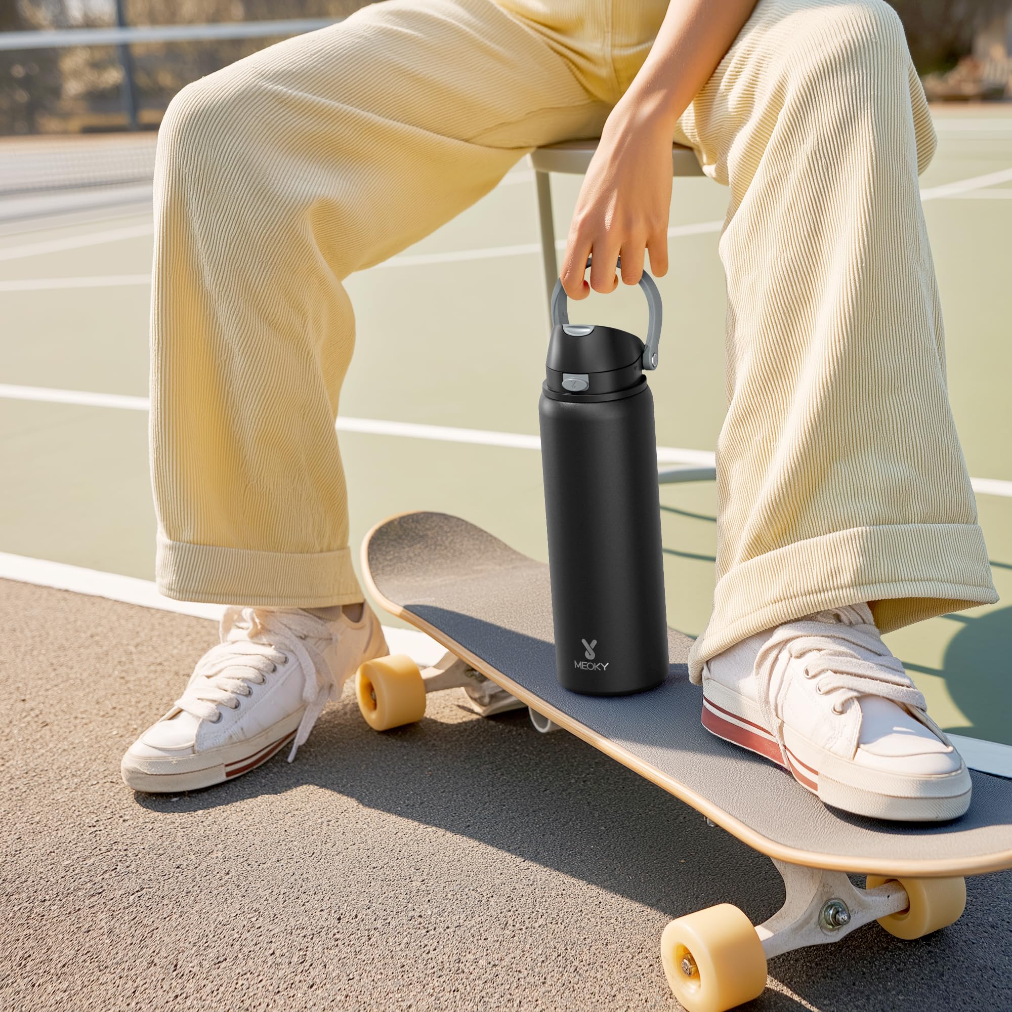 24 oz Insulated Water Bottle with Straw: Meoky Stainless Steel Metal Water Bottle with 2-in-1 Lid - Leak Proof, Cold for 24 Hours, Protective Silicone Base, BPA-Free for Sports Travel Car, Ivory