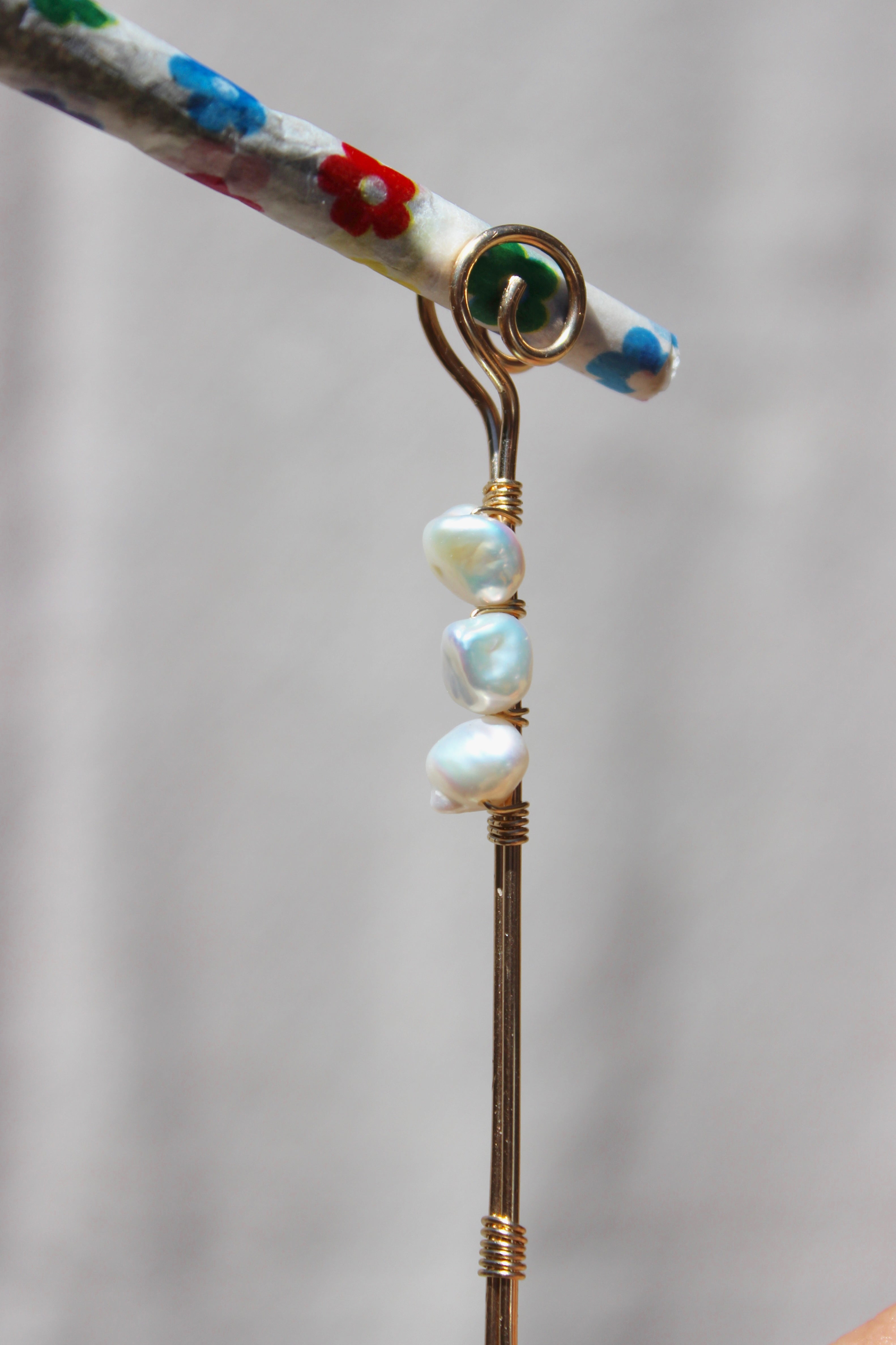 Keshi Pearl Joint Holder by Toasted Jewelry