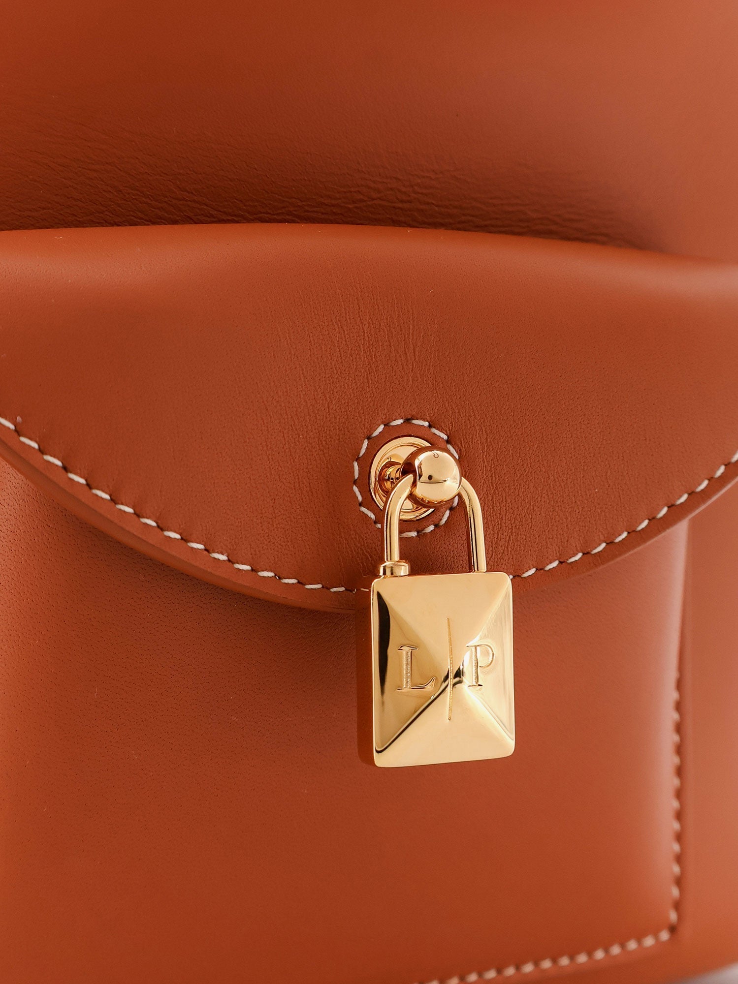 Loro Piana Women Extra Drawstring L27 Leather Backpack