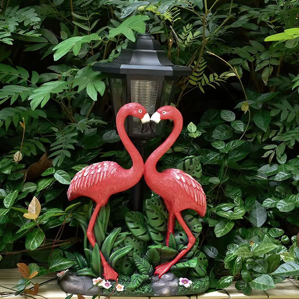 Flamingo Garden Light