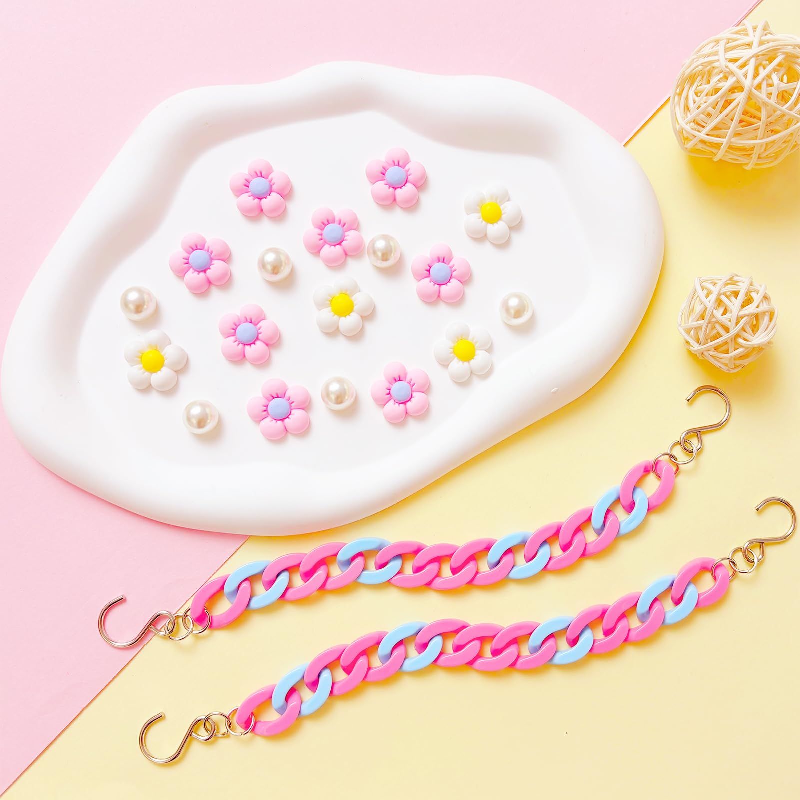 2Pcs Acrylic Shoe Chains for Women, 18Pcs Flower Pearl Shoe Charms Accessories for Clog Sandals, DIY Shoe Decoration Charms for Girls, Party Favor