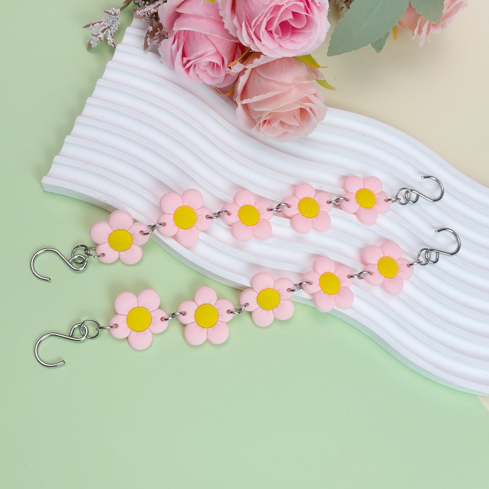 2Pcs Sunflower PVC Shoe Chains for Women, Shoe Charms for Clog Sandals, DIY Rubber Shoe Decoration Charms for Girls, Party Favor