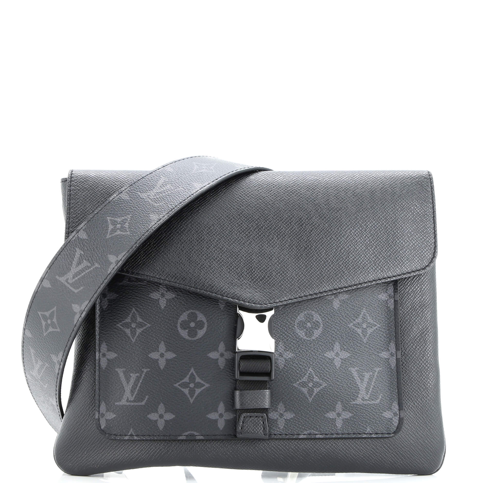 Louis Vuitton Outdoor Flap Messenger Monogram Taigarama