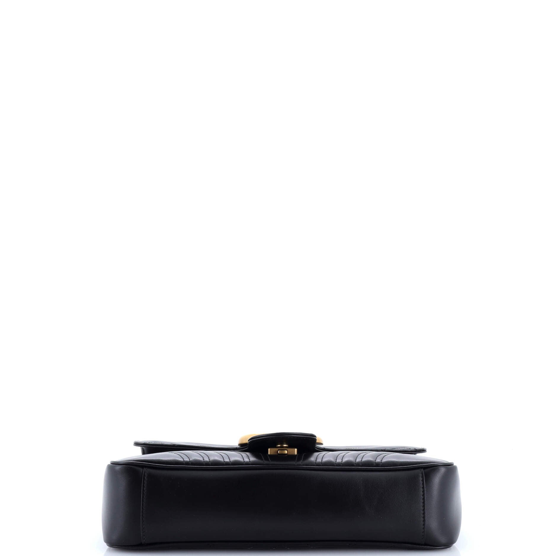 Gucci GG Marmont Flap Bag Matelasse Leather Medium