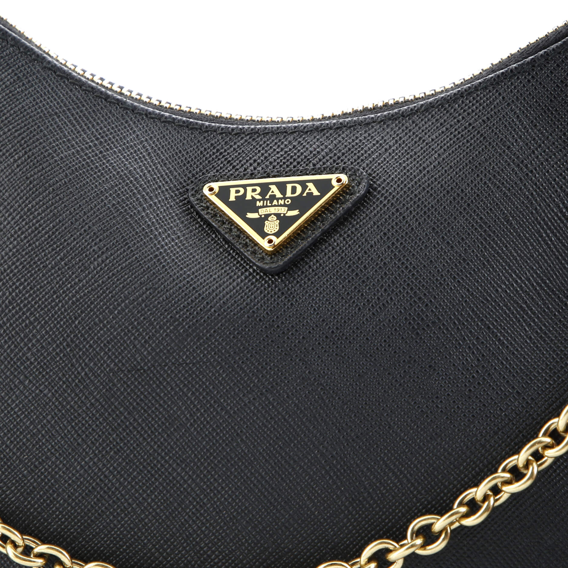 Prada Re-Edition 2005 Shoulder Bag Saffiano Leather Small