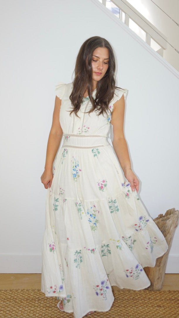 Percy Maxi Dress in Cream Botanical