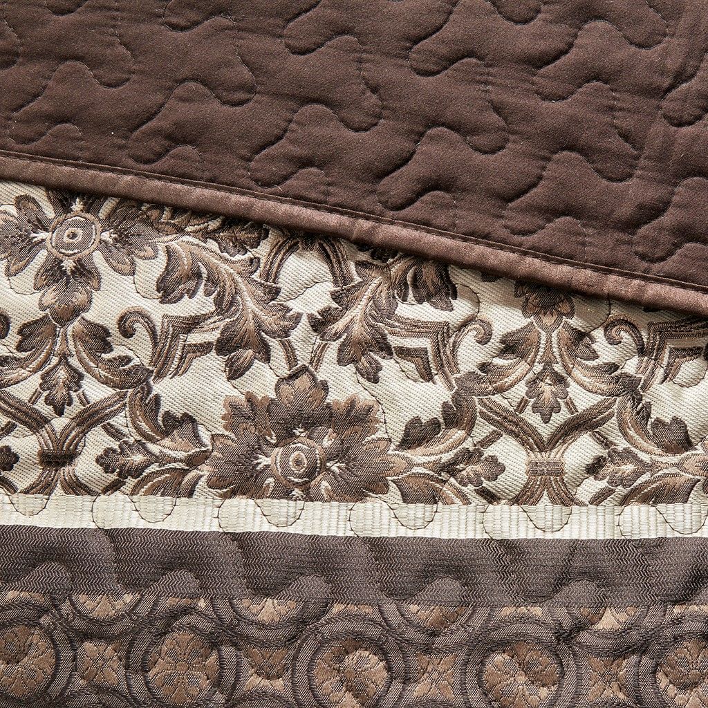 5 Piece Reversible Jacquard Bedspread Set Red King