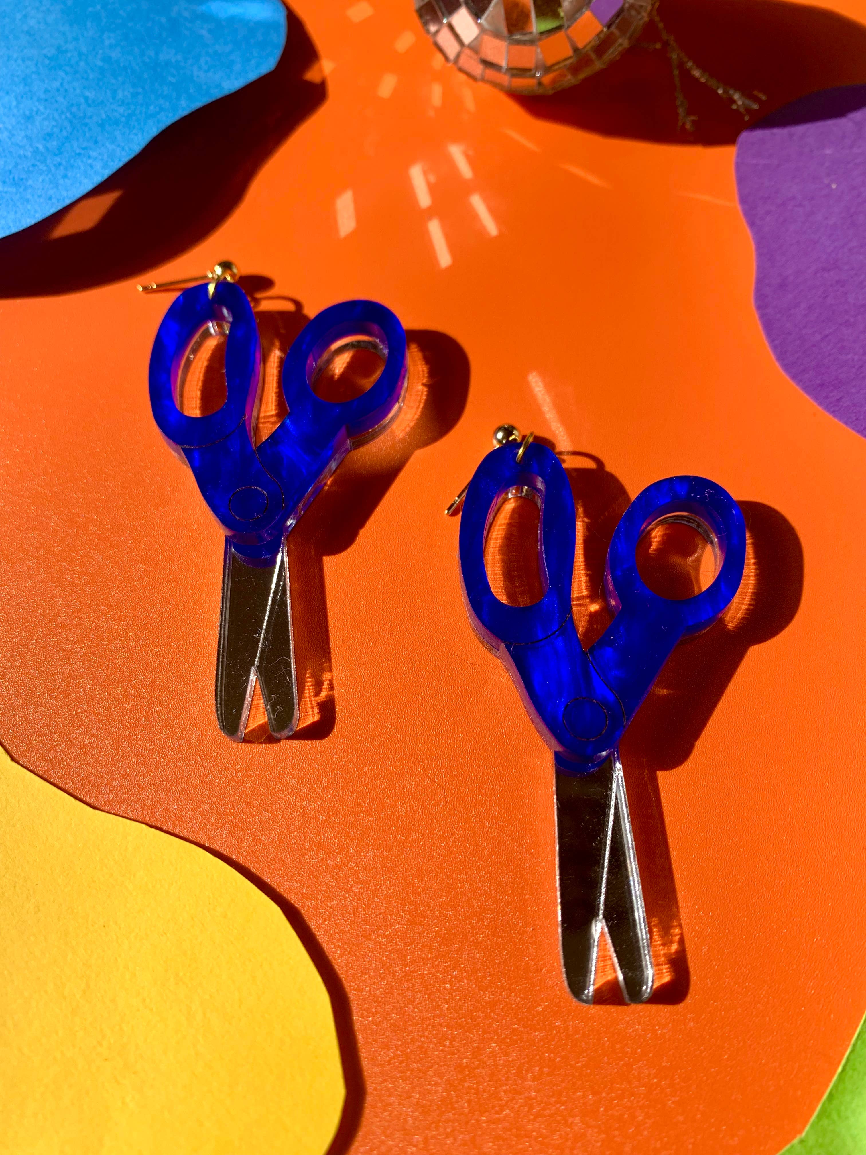 Scissors