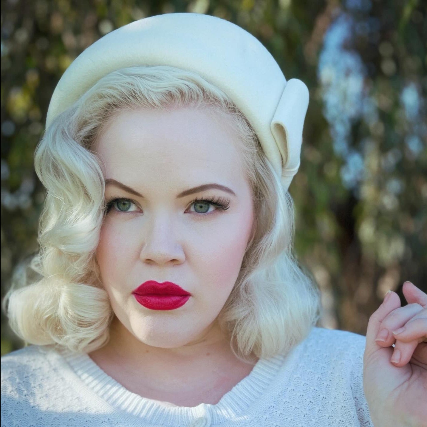 The Head-Turner Structured Beret by Lipstick & Chrome -TAN