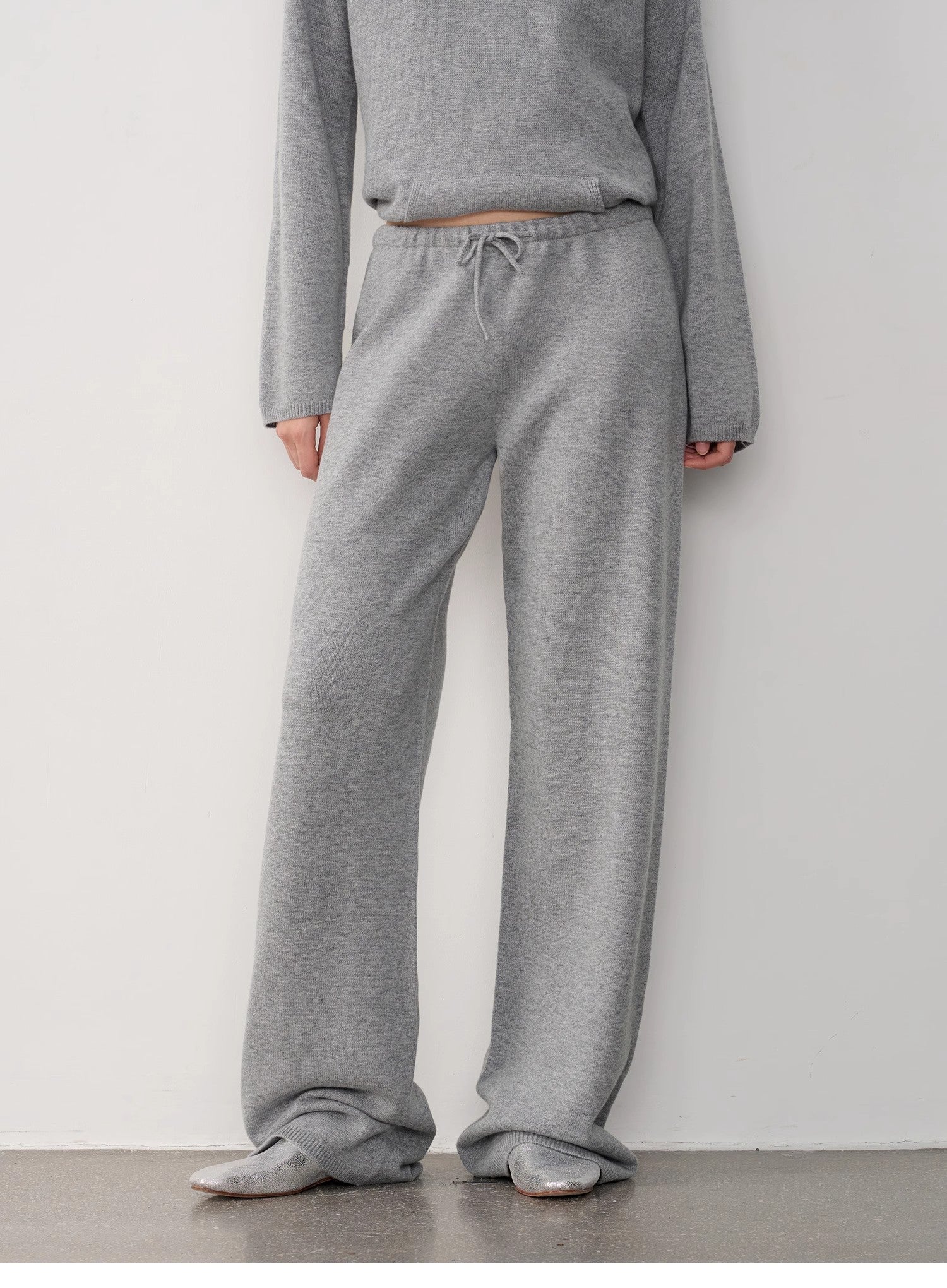 "Warm and waxy music" Australian merino wool knitted suit-8