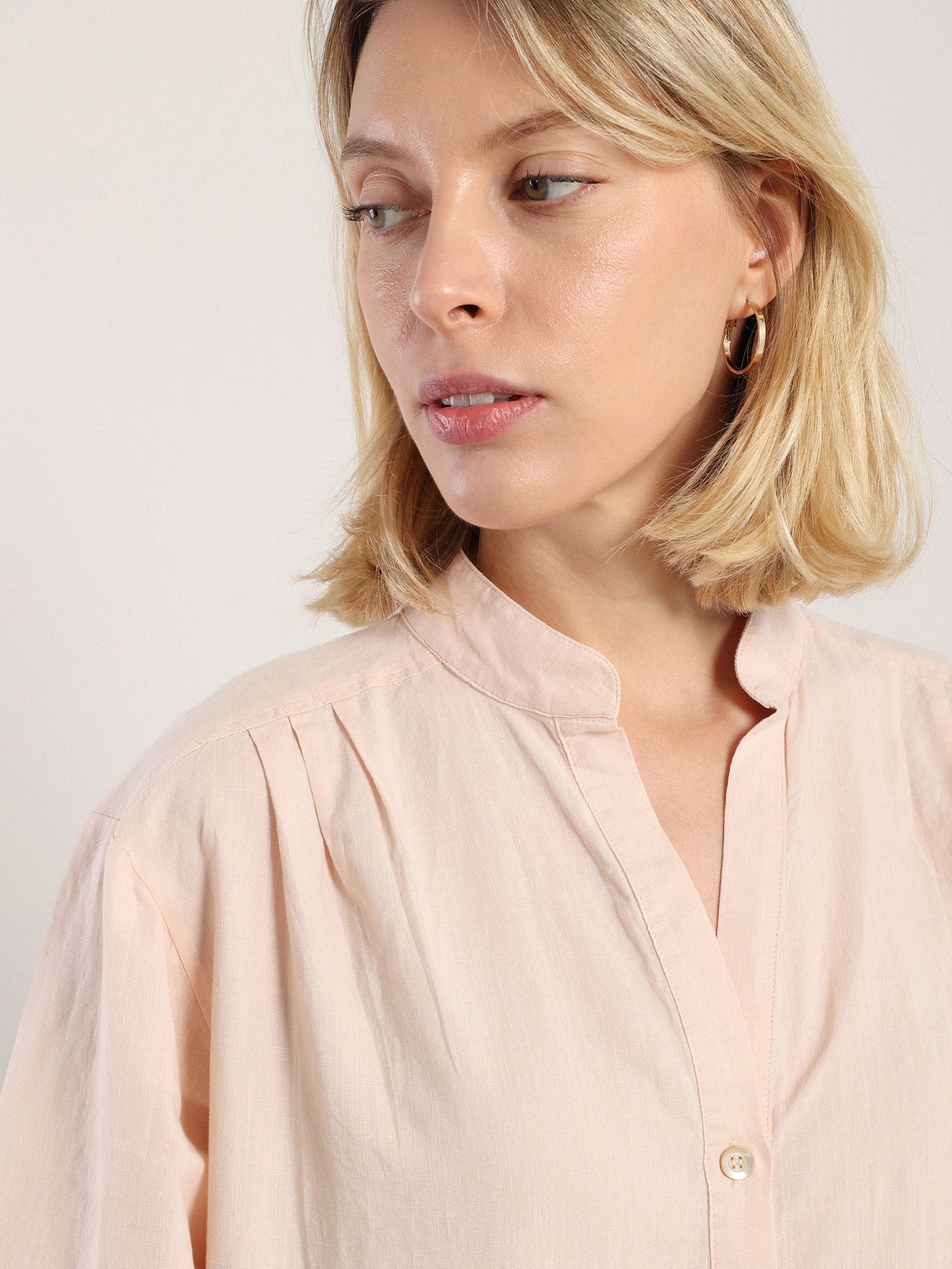 Akhen Button Up - Pale Rose