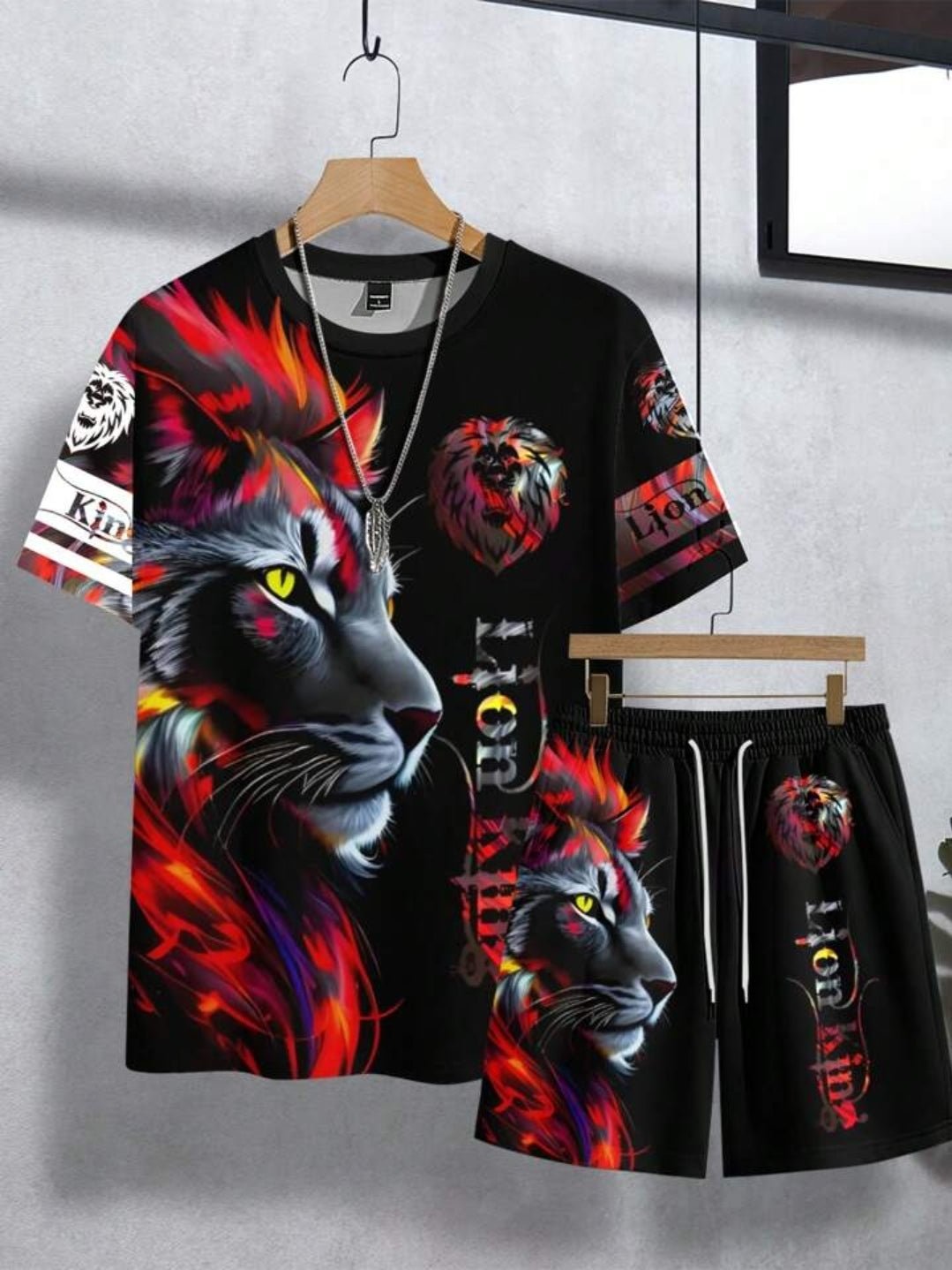 7DAY'S Men's Letter Lion Graphic Round Neck Short Sleeve Casual T-Shirt And Drawstring Waist Shorts Set