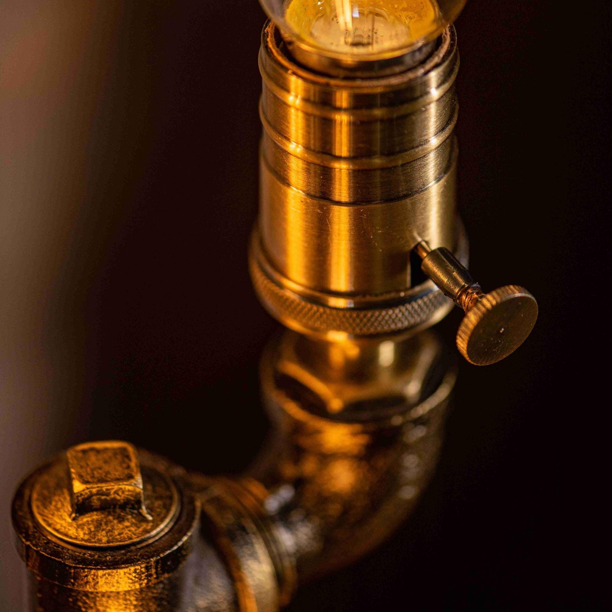 7DAY'S Shadow Steampunk Handmade Vintage Adjustable Pipe Lamp