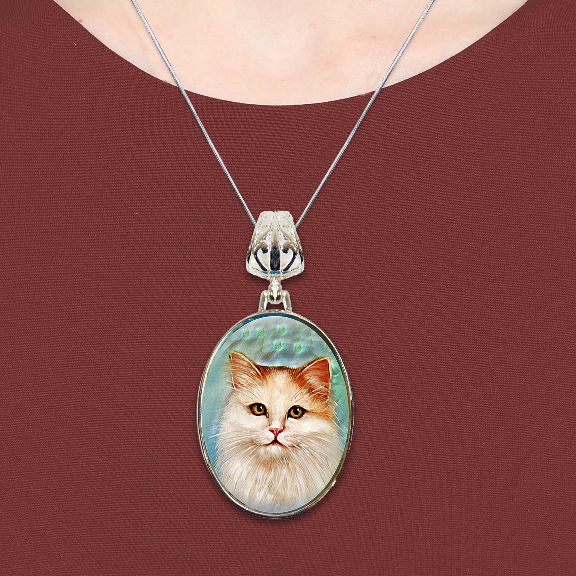 Tabby Cat Silver Plated Mother of Pearl Jewelry Pendant Necklace - 44015