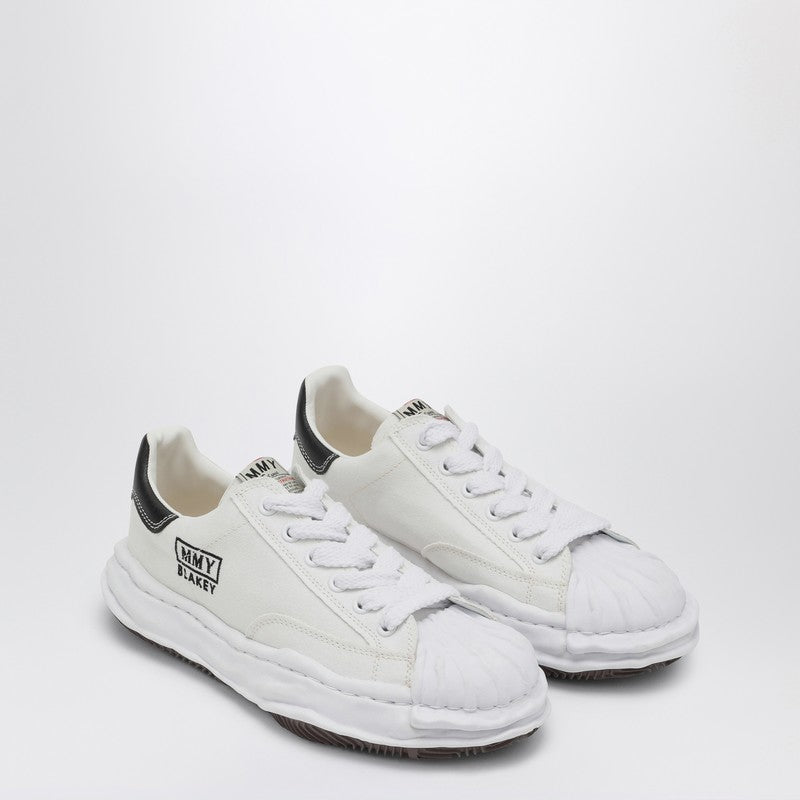 Maison Mihara Yasuhiro White Canvas Blakey Low-Top Sneakers Men