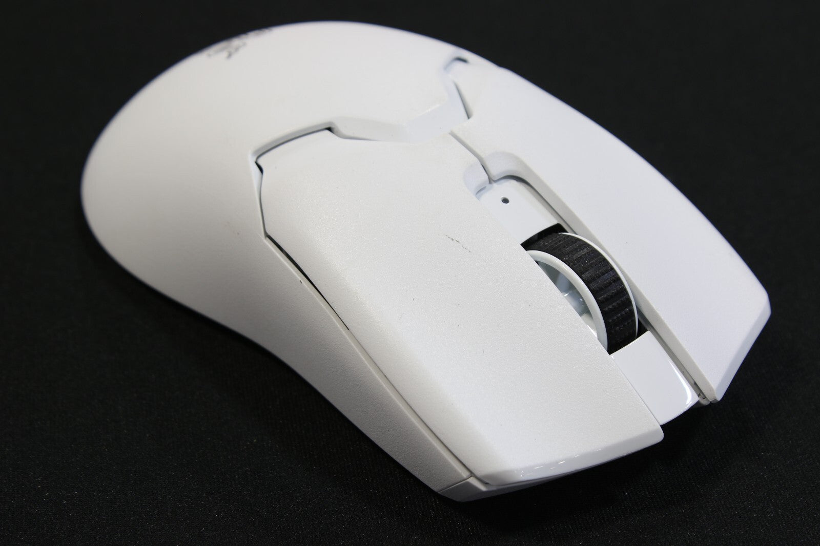 Razer Death Adder V3 Pro Gaming Mouse RZ01-04390200 – Ultra-Lightweight – White – Used