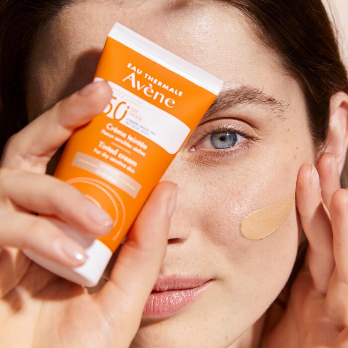 Avene Tinted Fluid SPF50+ Unifying 50ml -3 Pack