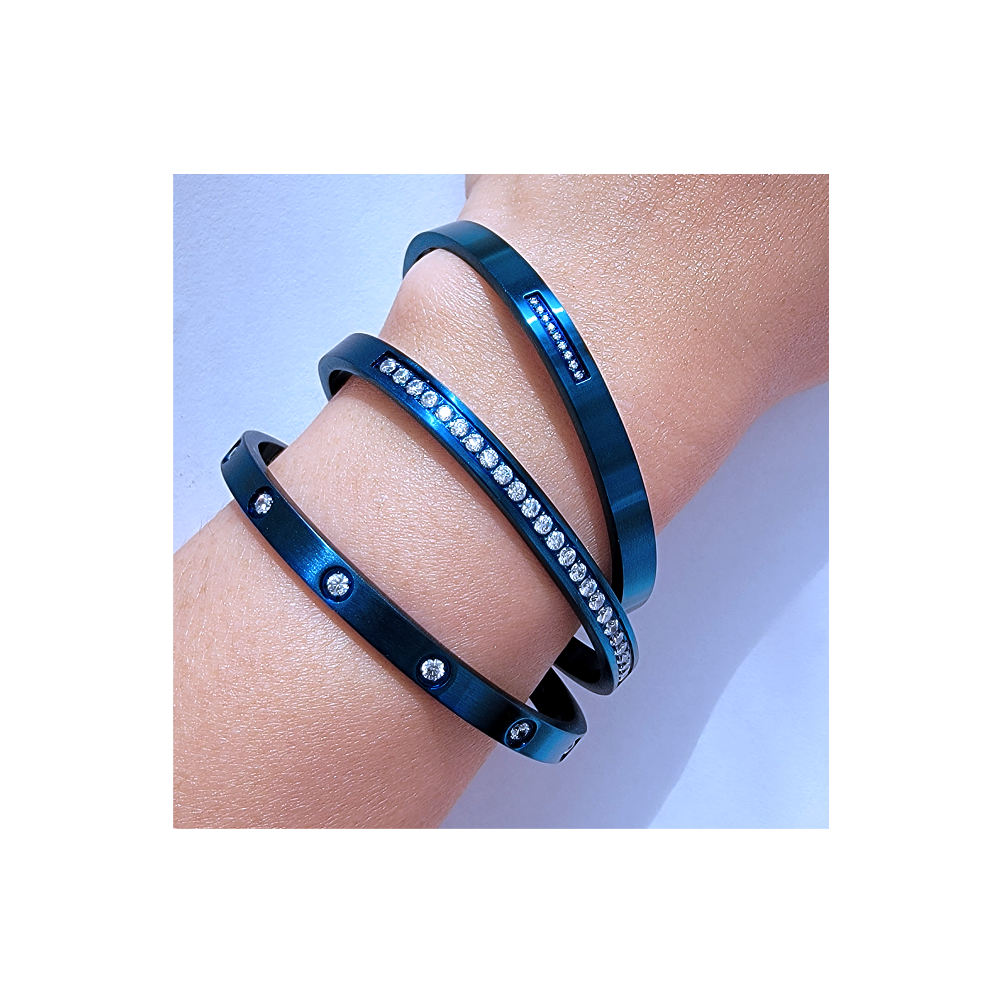 BG308BL B.Tiff 8-Stone Blue Bangle Bracelet