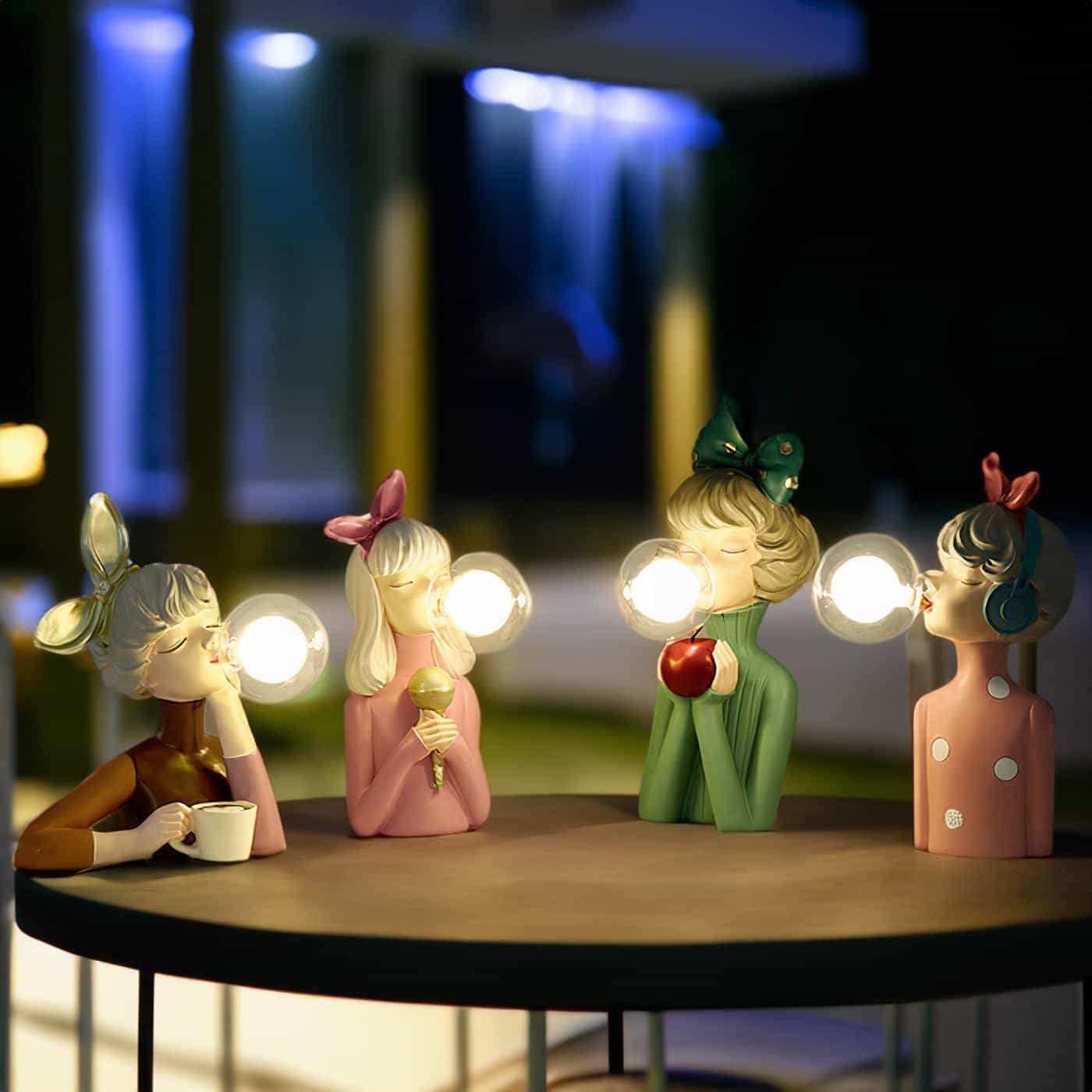 Bubble Gum Girl Table Lamp | 3CARATS