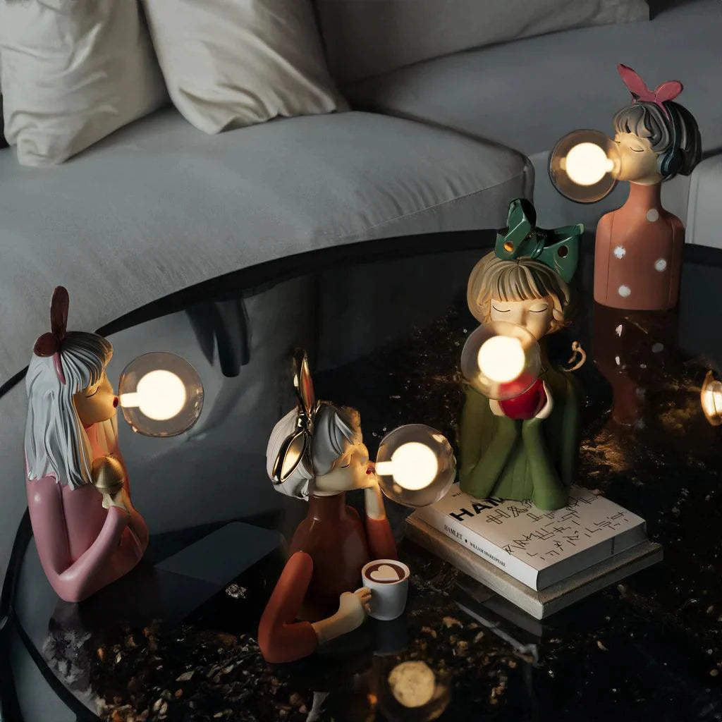 Bubble Gum Girl Table Lamp | 3CARATS