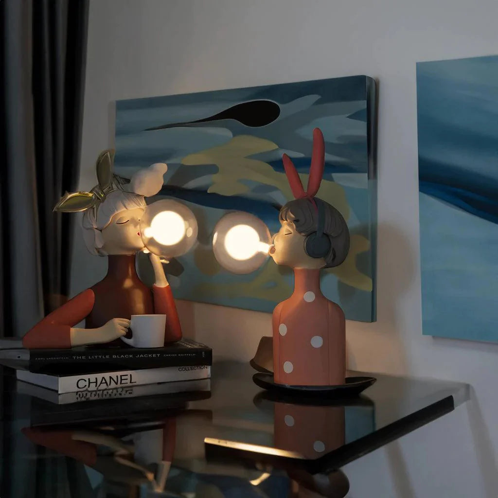 Bubble Gum Girl Table Lamp | 3CARATS