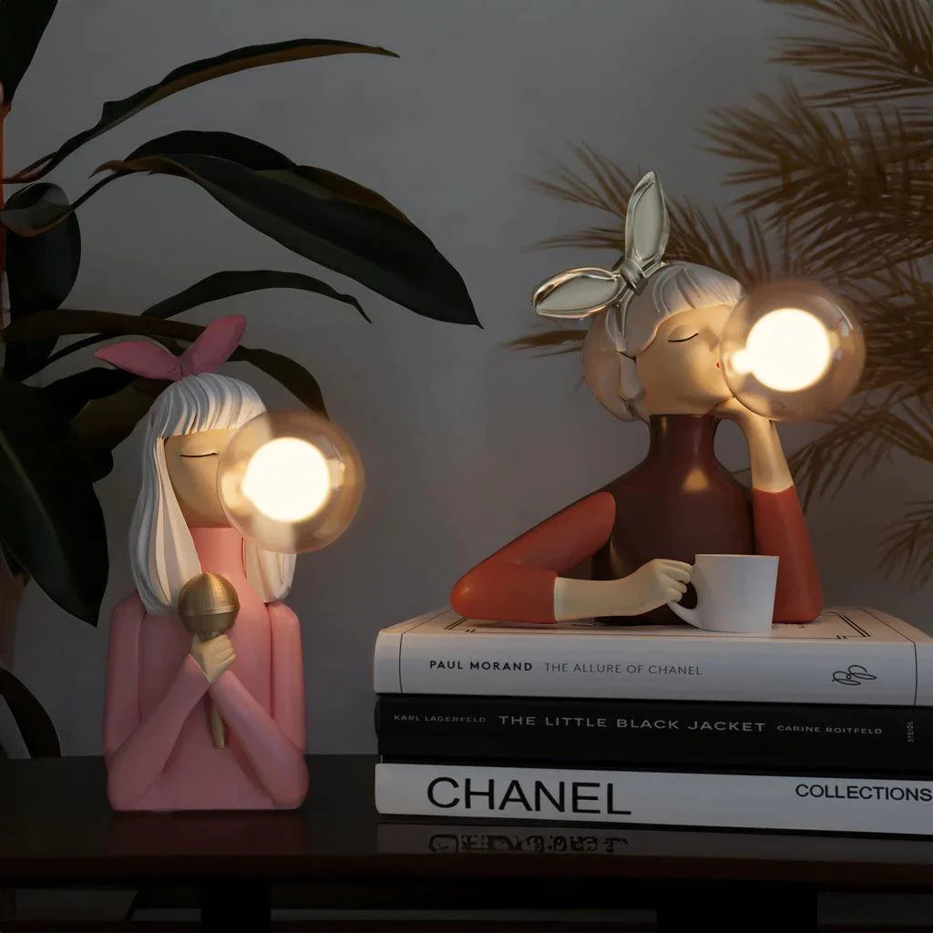 Bubble Gum Girl Table Lamp | 3CARATS