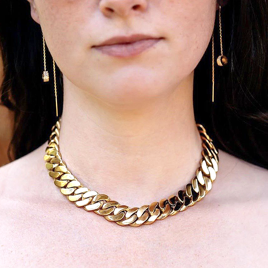 ER228G B.Tiff Gold Thread Dangling Pavé Circle Earrings