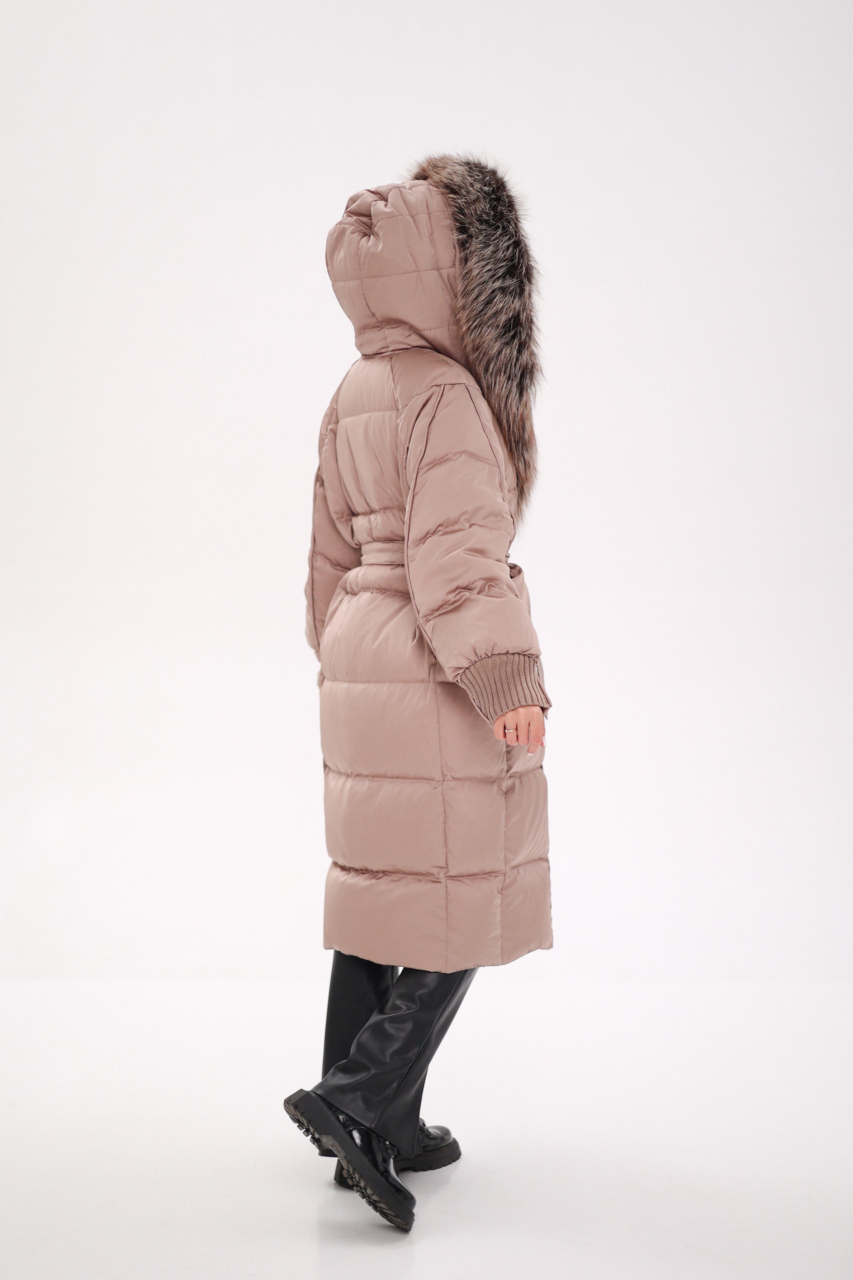 Rei Silver Fox Fully Lined Hood Down Coat in Blush