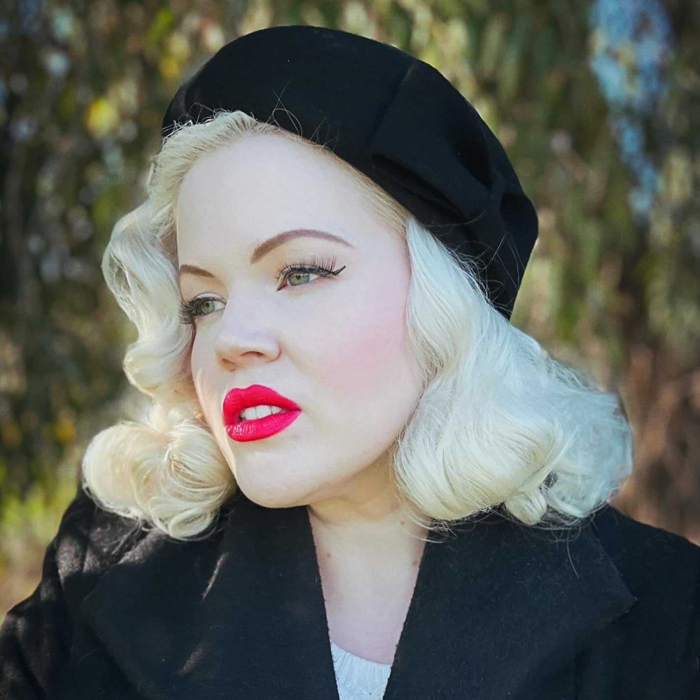 The Head-Turner Structured Beret by Lipstick & Chrome -TAN