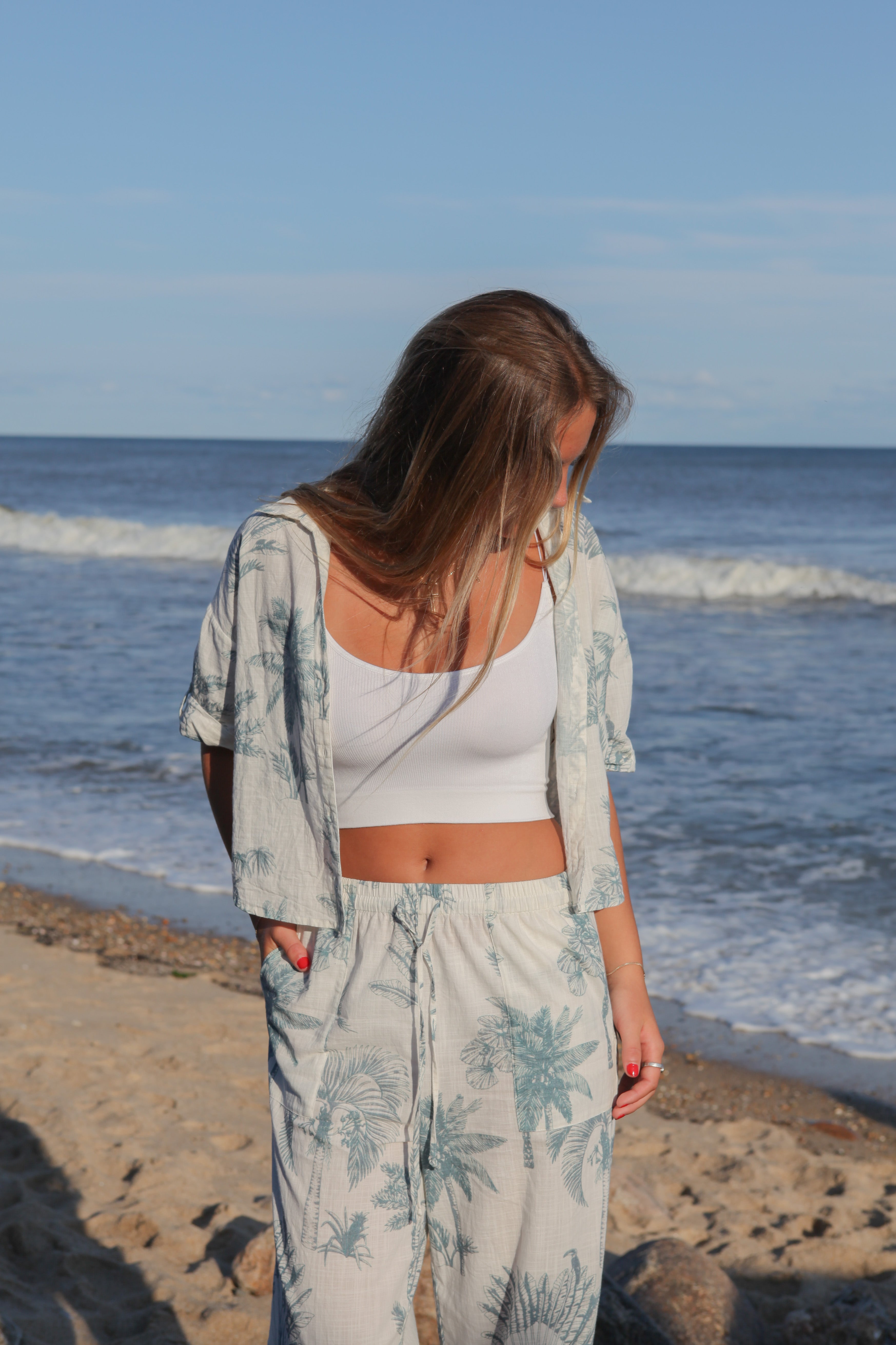 Cali Cropped Shirt in Faded Teal Palms
