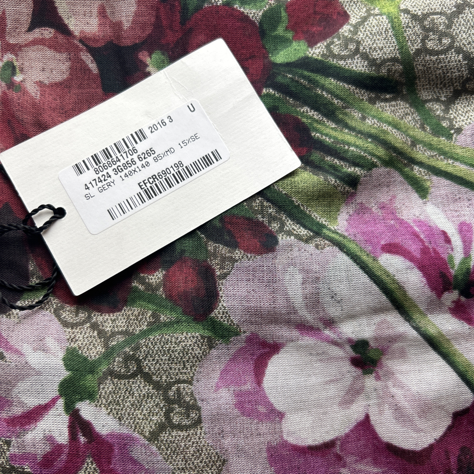 GG Logo Blooms Pink Vintage Silk Scarf Grand Wristlet Bag