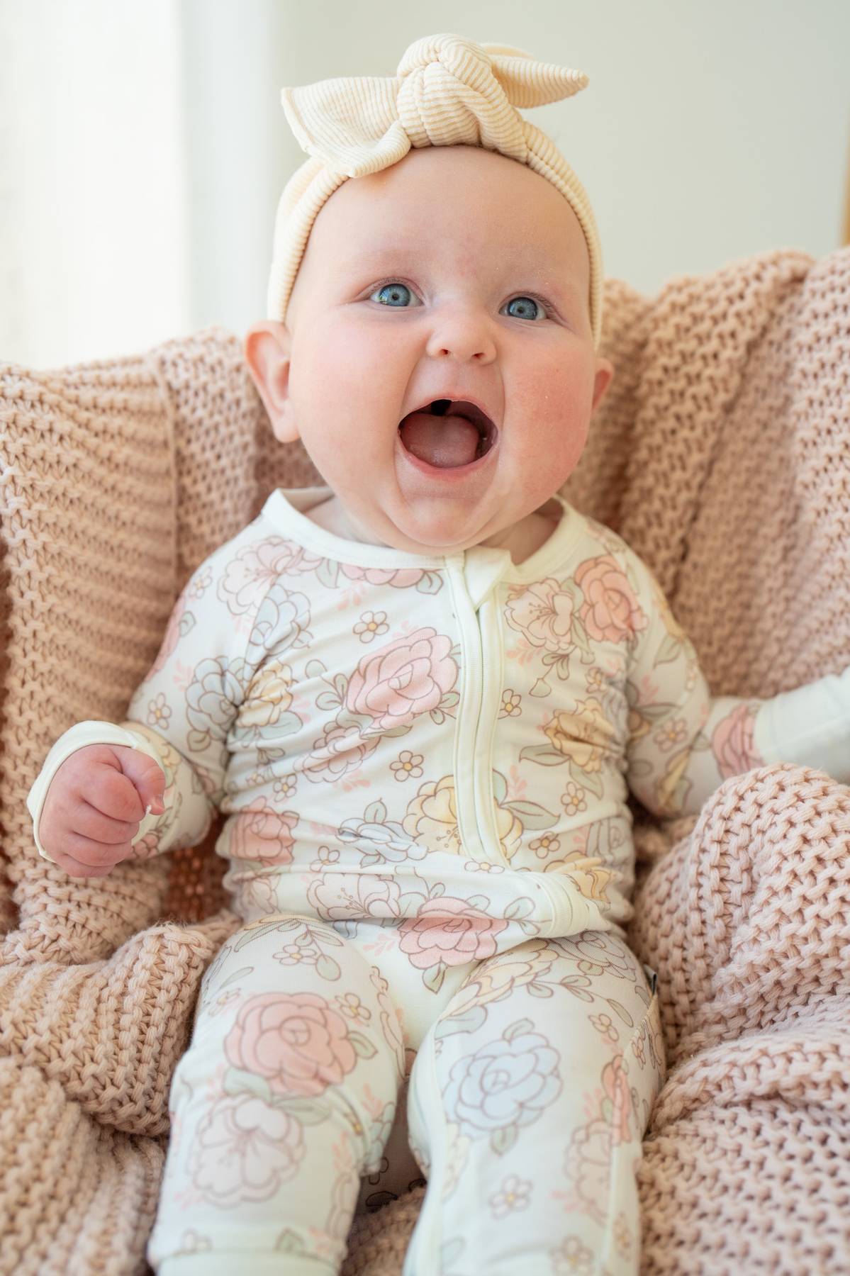 Blue Pastel Floral Zippy