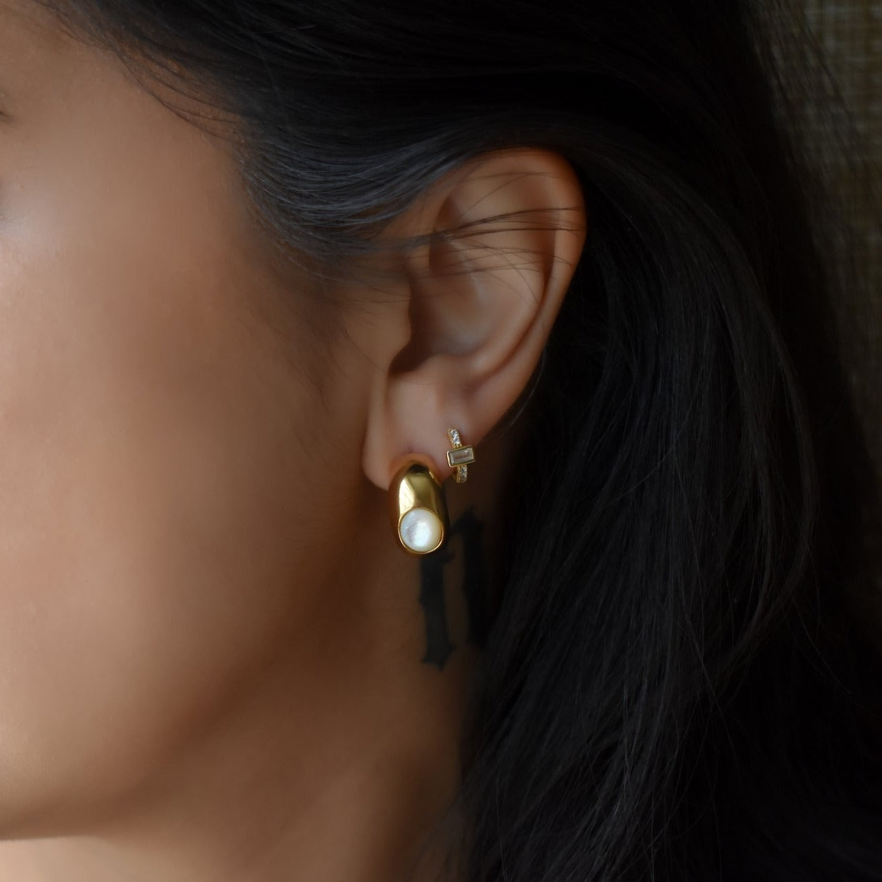 Cora Mother of Pearl Jumbo Hoop Earrings