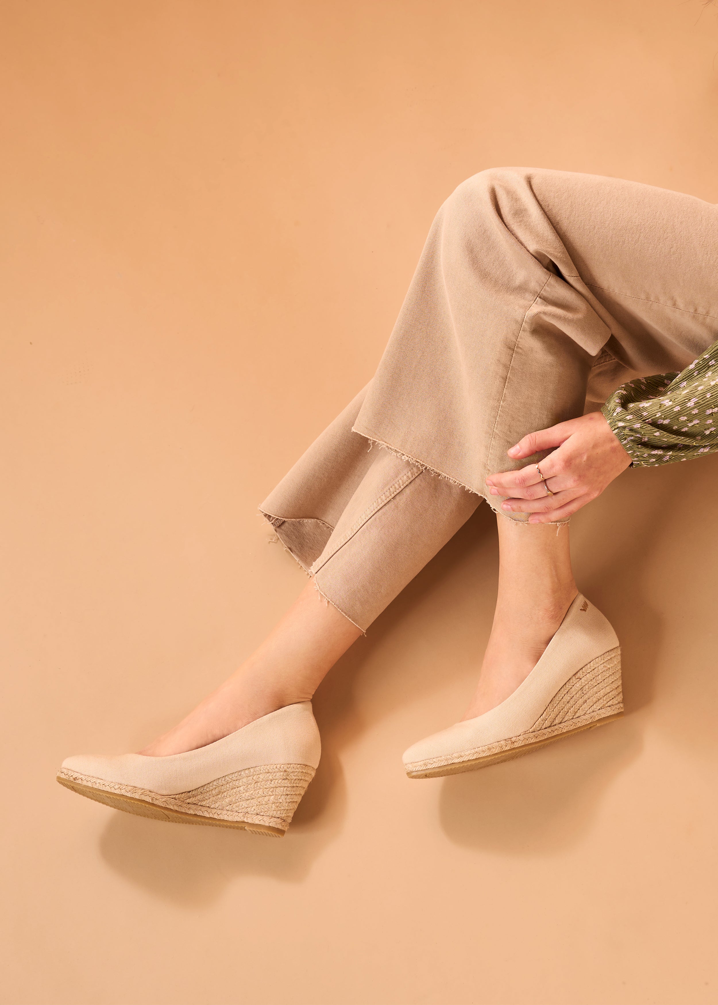 Roses U Cut Beige Canvas Slip On Women Espadrille Medium Wedges Legs