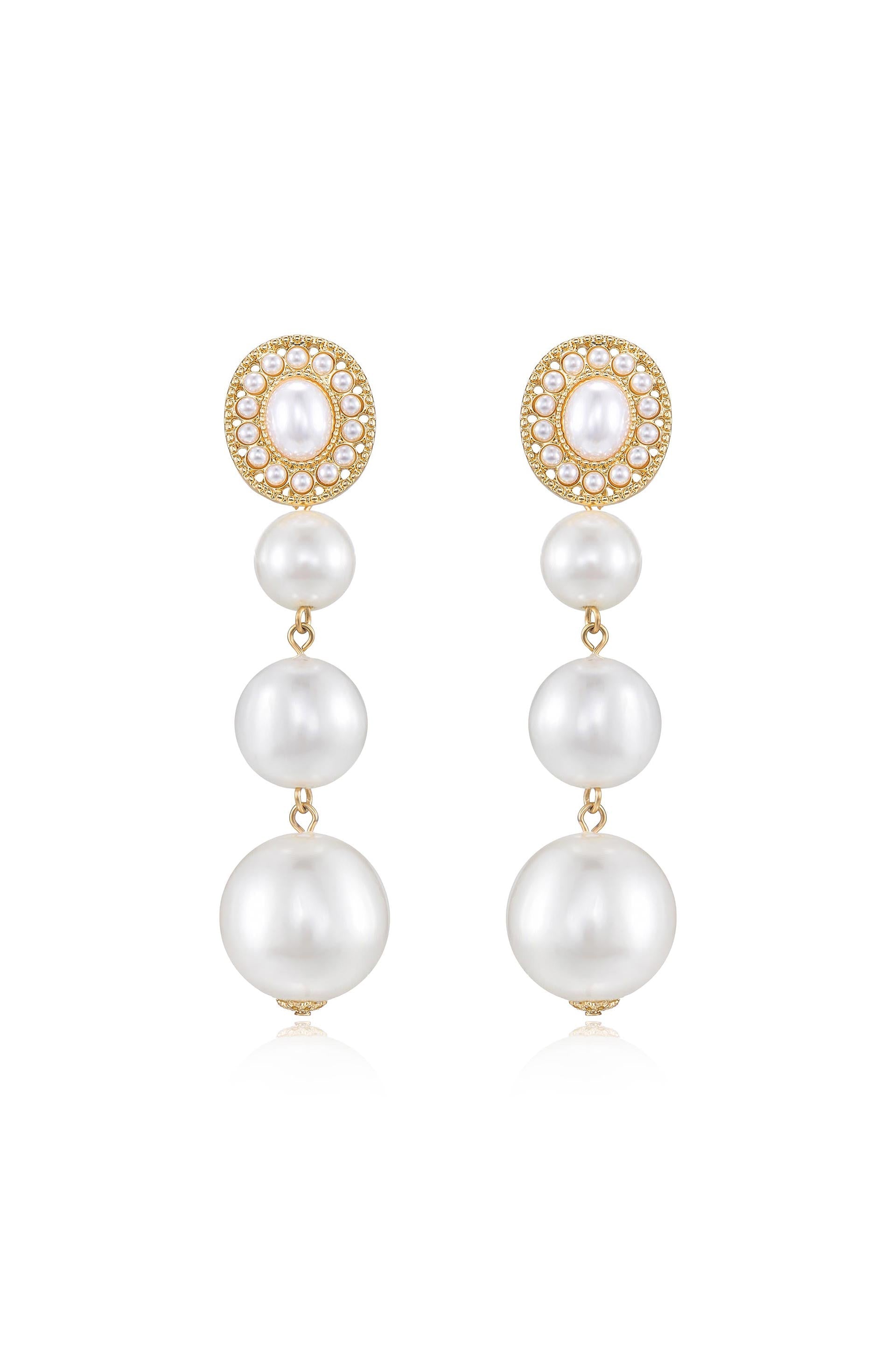 Graduating Pearl Dangle Earrings